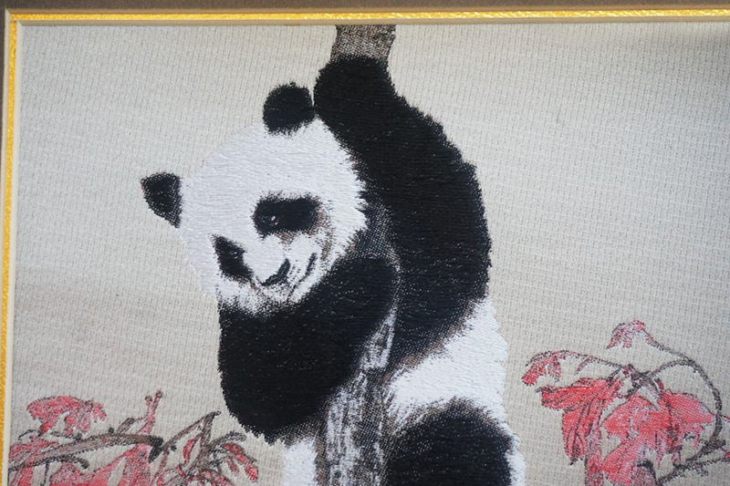 蜀锦•熊猫