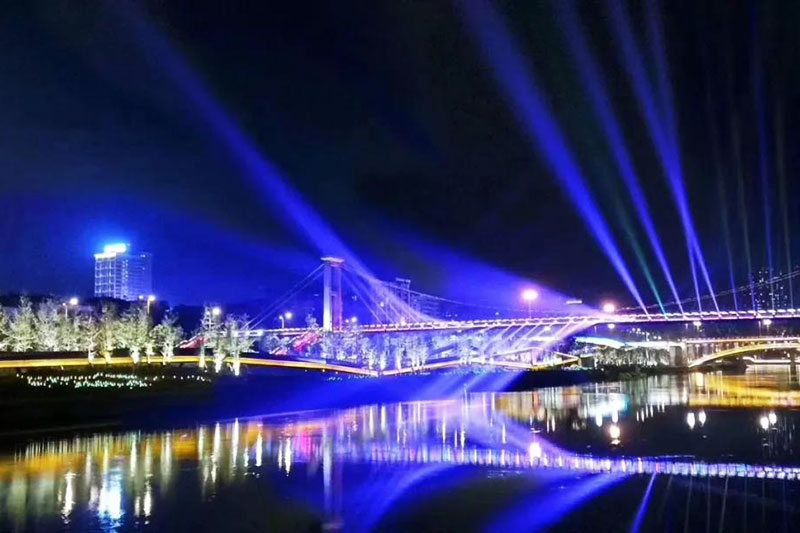 自贡夜景.jpg