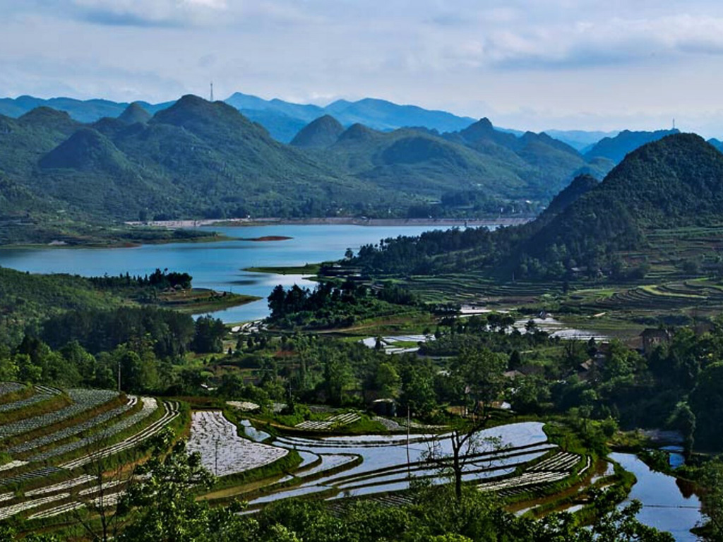 湖南永顺县风景.jpg