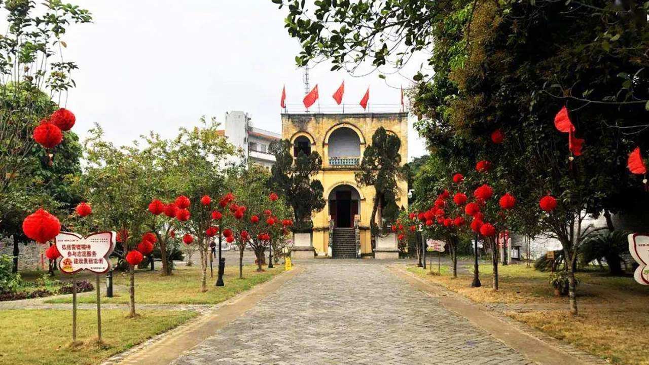 左右江革命老区.jpg