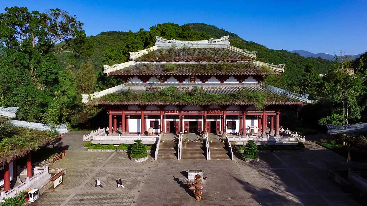 鹤鸣山旅游风景区.jpg