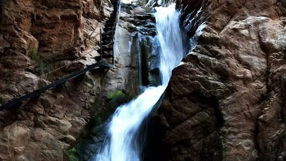 桑干河大峡谷飞瀑峡景区.jpg