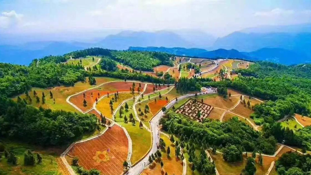 巴东:野三关绿葱坡旅游度假区环境综合整治工作会召开,推进省级旅游