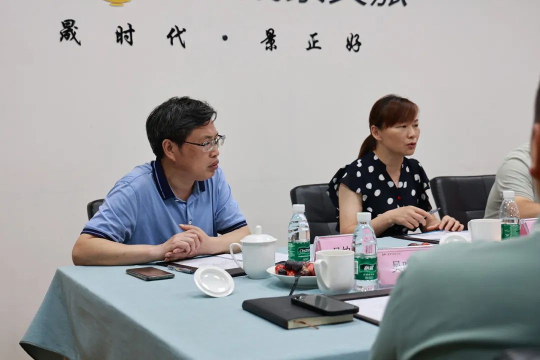 旅游与城乡规划学院副院长吴柏清发言.jpg