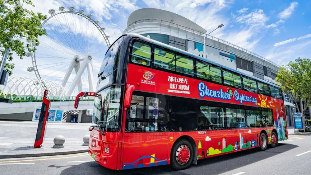 “红胖子”旅游观光巴士.jpg