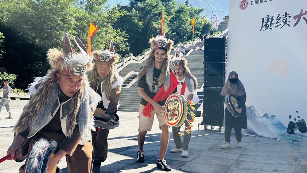 2026阿坝州汶川大禹文化旅游季现场.jpg
