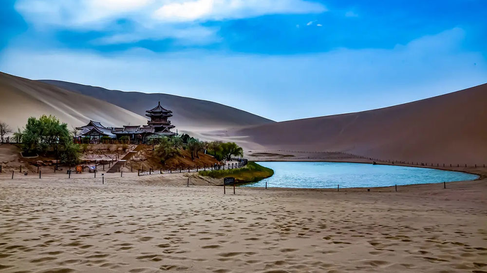 敦煌哪个季节去旅游最好_敦煌哪个季节去旅游最好呢