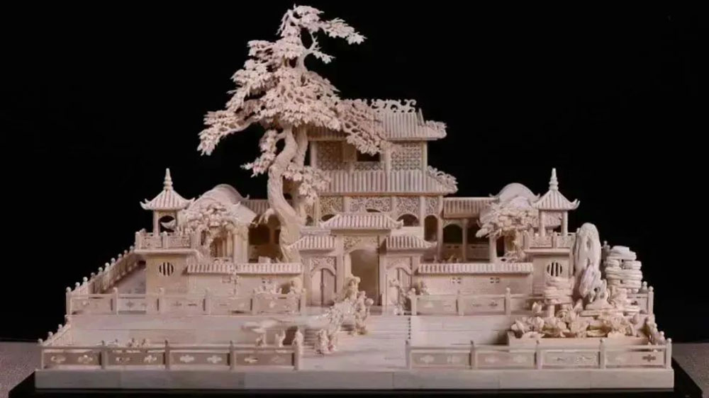 牙雕作品《百子祥瑞图》.jpg