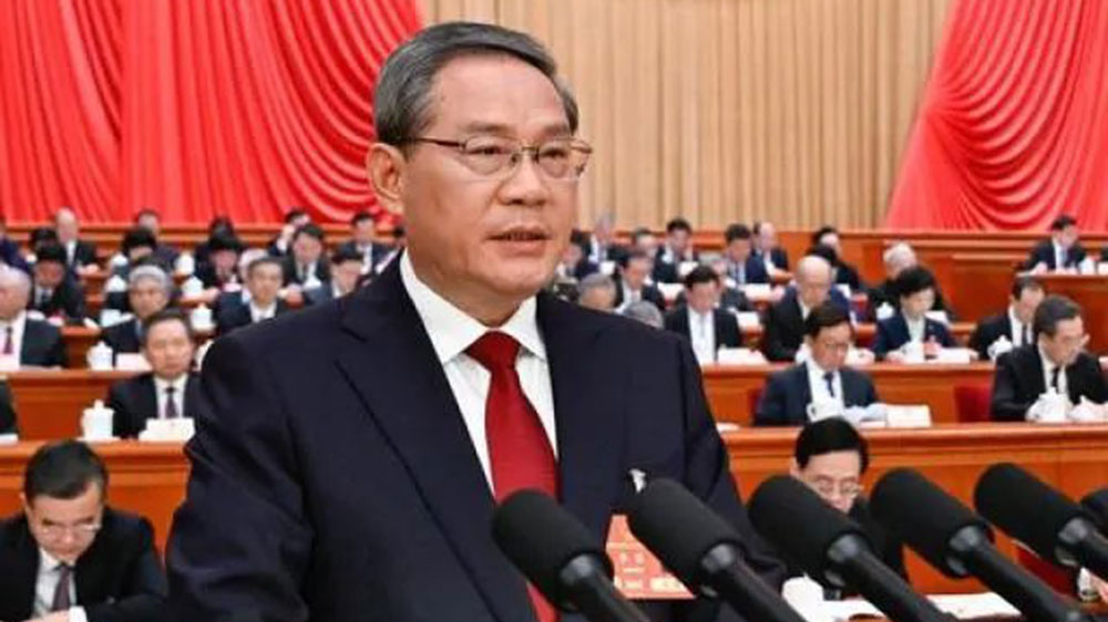 国务院总理李强作政府工作报告.jpg
